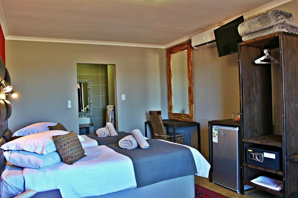 Opuwo Country Lodge Exterior photo