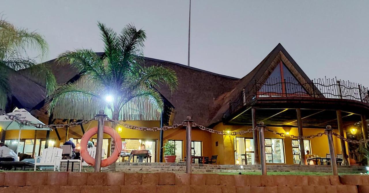 Opuwo Country Lodge Exterior photo