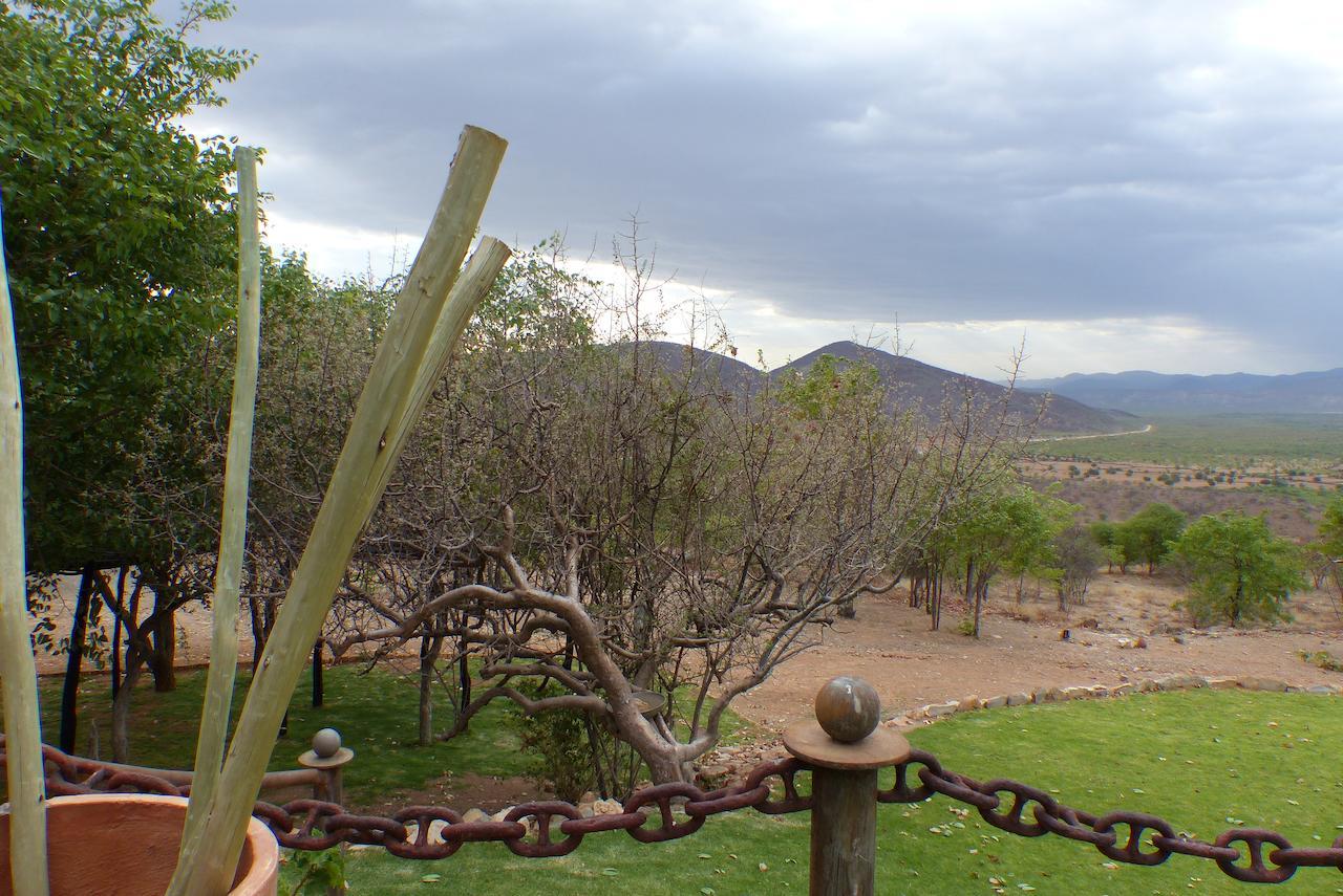 Opuwo Country Lodge Exterior photo