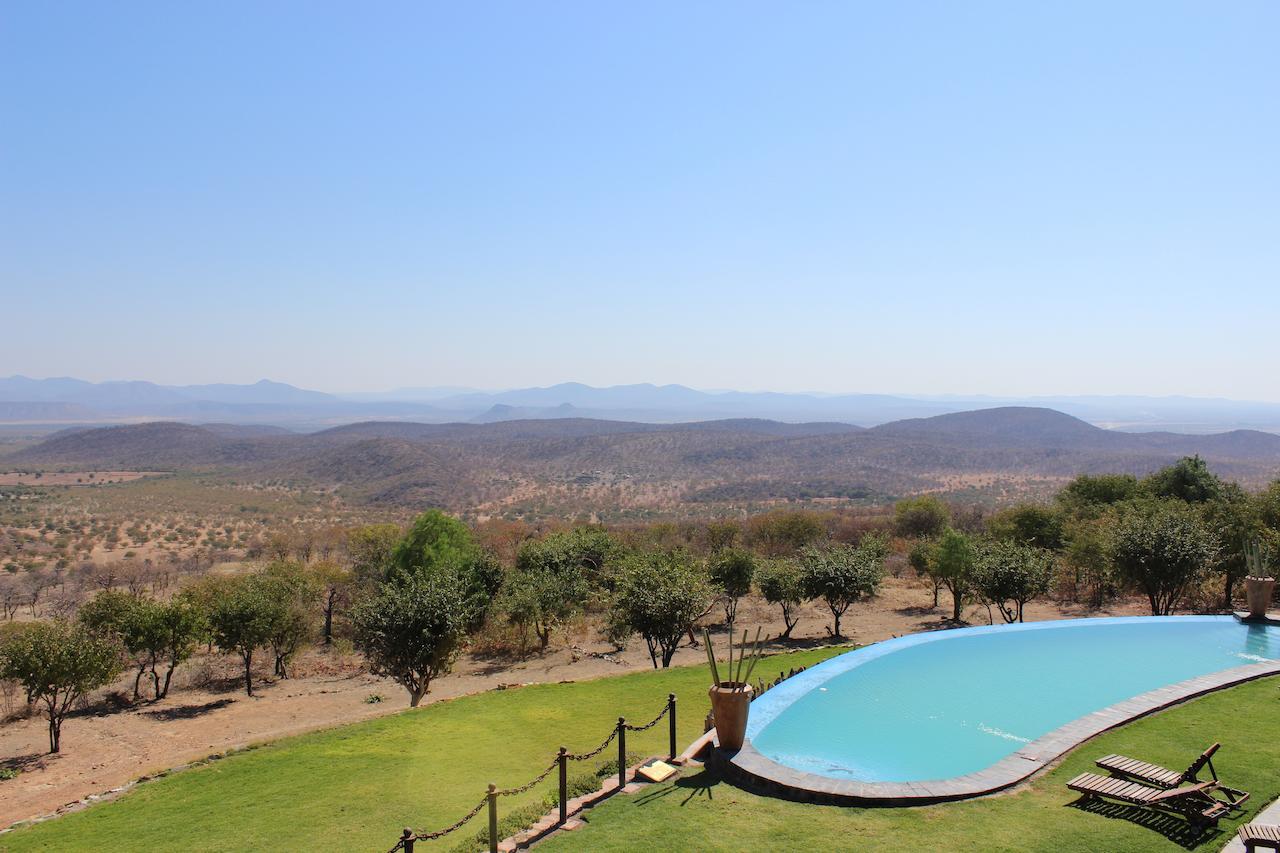 Opuwo Country Lodge Exterior photo