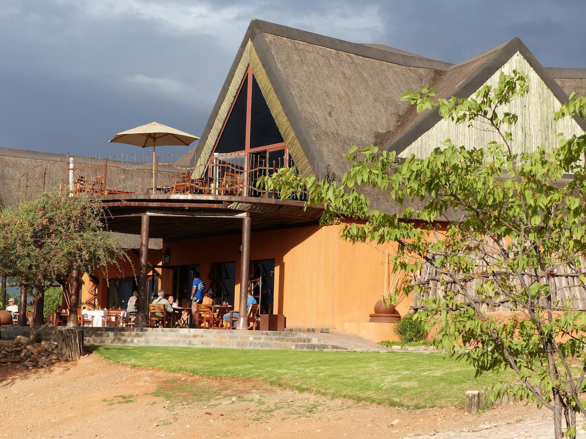 Opuwo Country Lodge Exterior photo